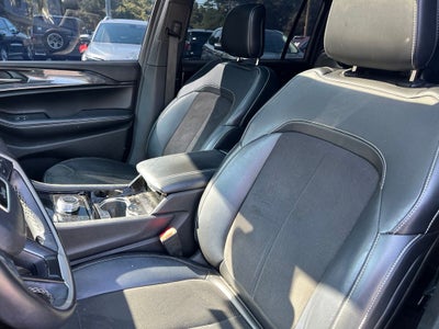 2022 Jeep Grand Cherokee L Altitude