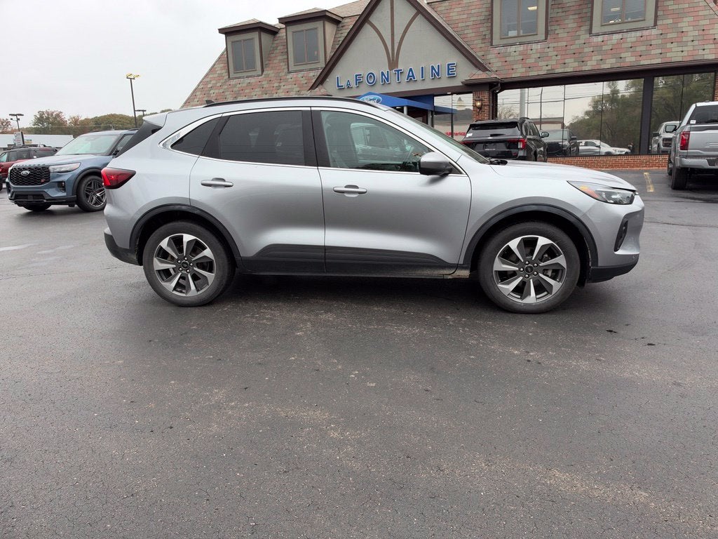2024 Ford Escape Platinum
