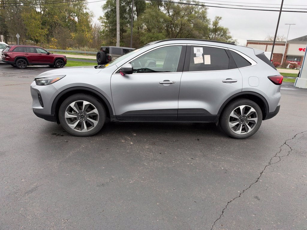 2024 Ford Escape Platinum