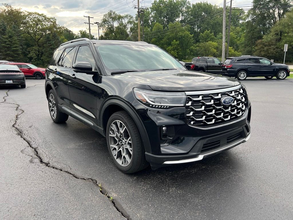 2025 Ford Explorer Platinum