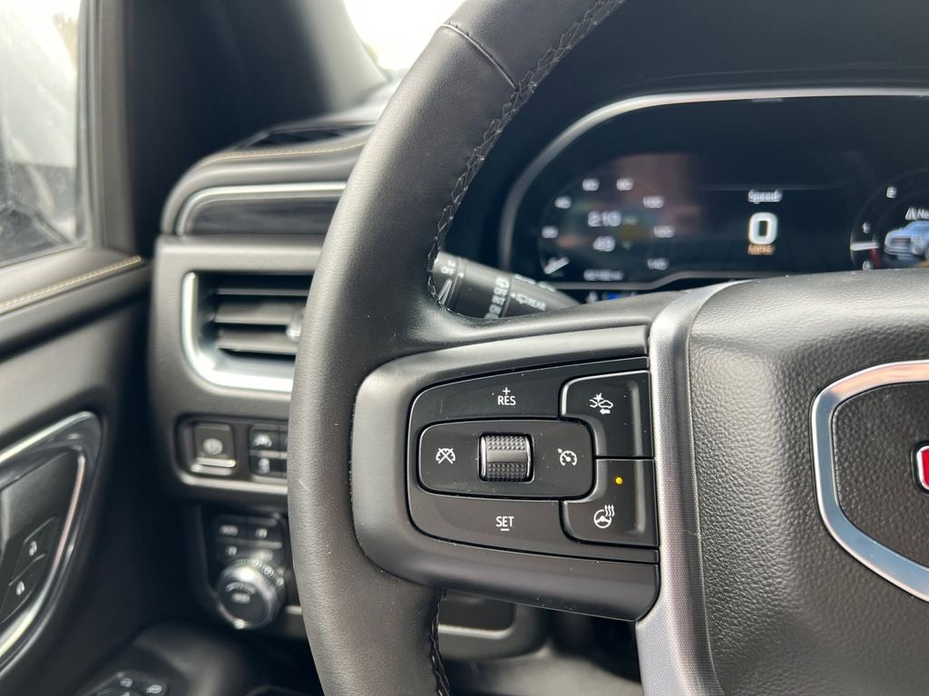 2024 GMC Yukon SLT