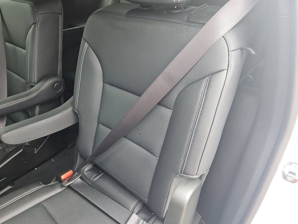 2025 Chevrolet Traverse LT 2LT