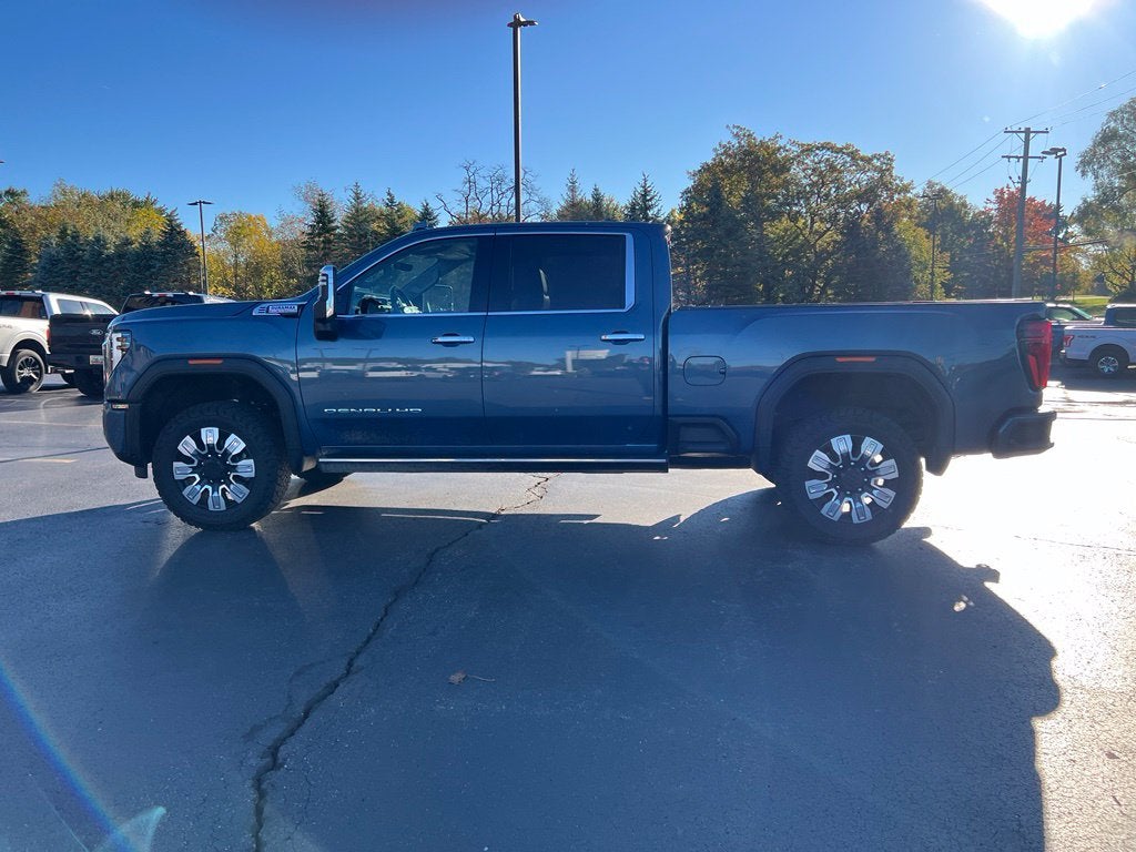 2025 GMC Sierra 2500HD Denali