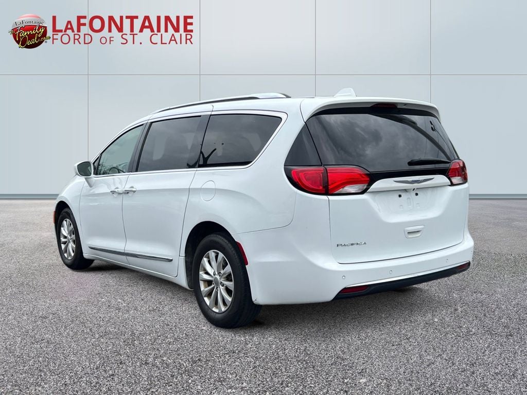 2019 Chrysler Pacifica Touring L