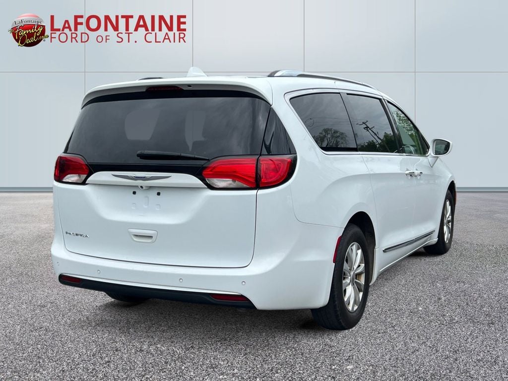 2019 Chrysler Pacifica Touring L
