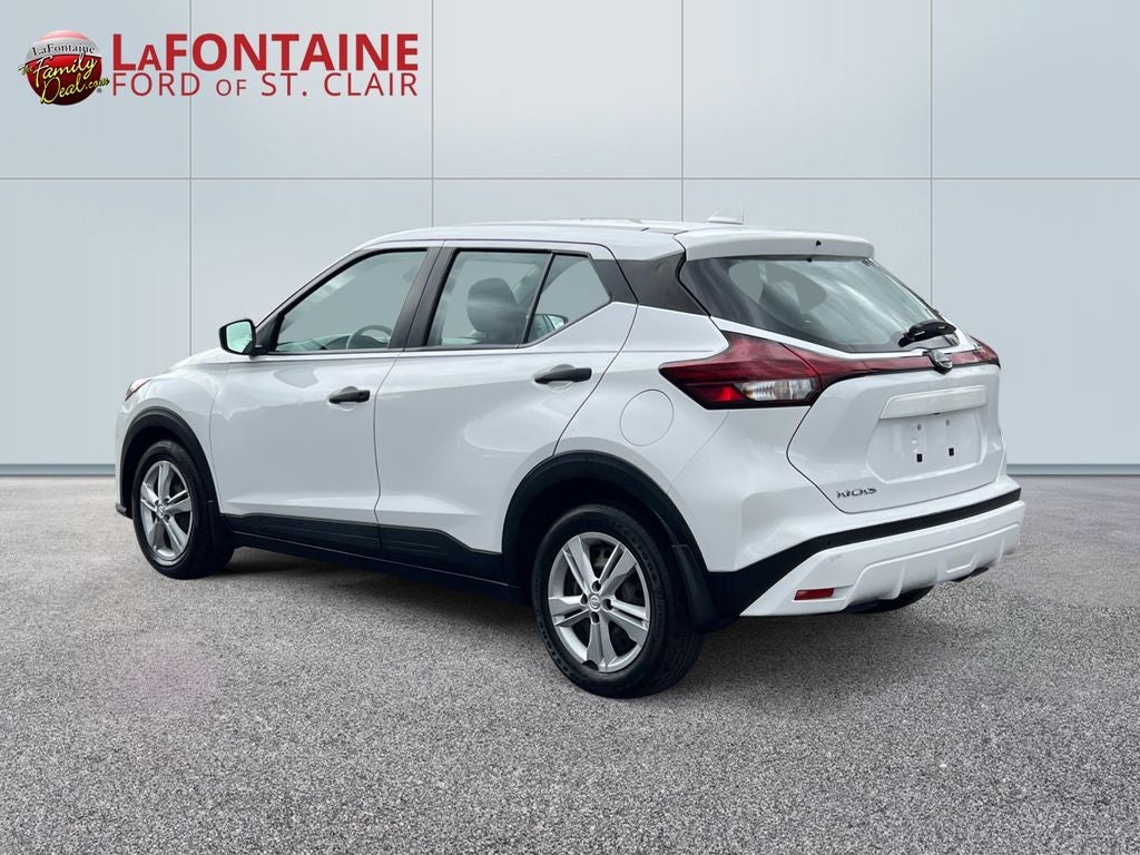 2023 Nissan Kicks S