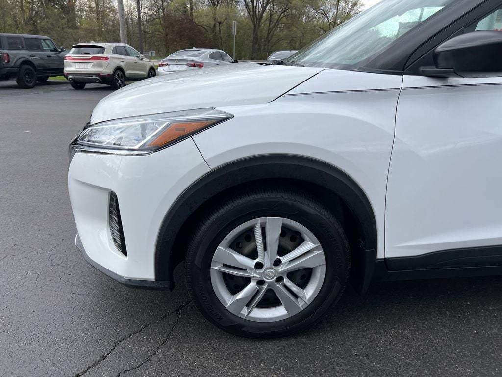 2023 Nissan Kicks S