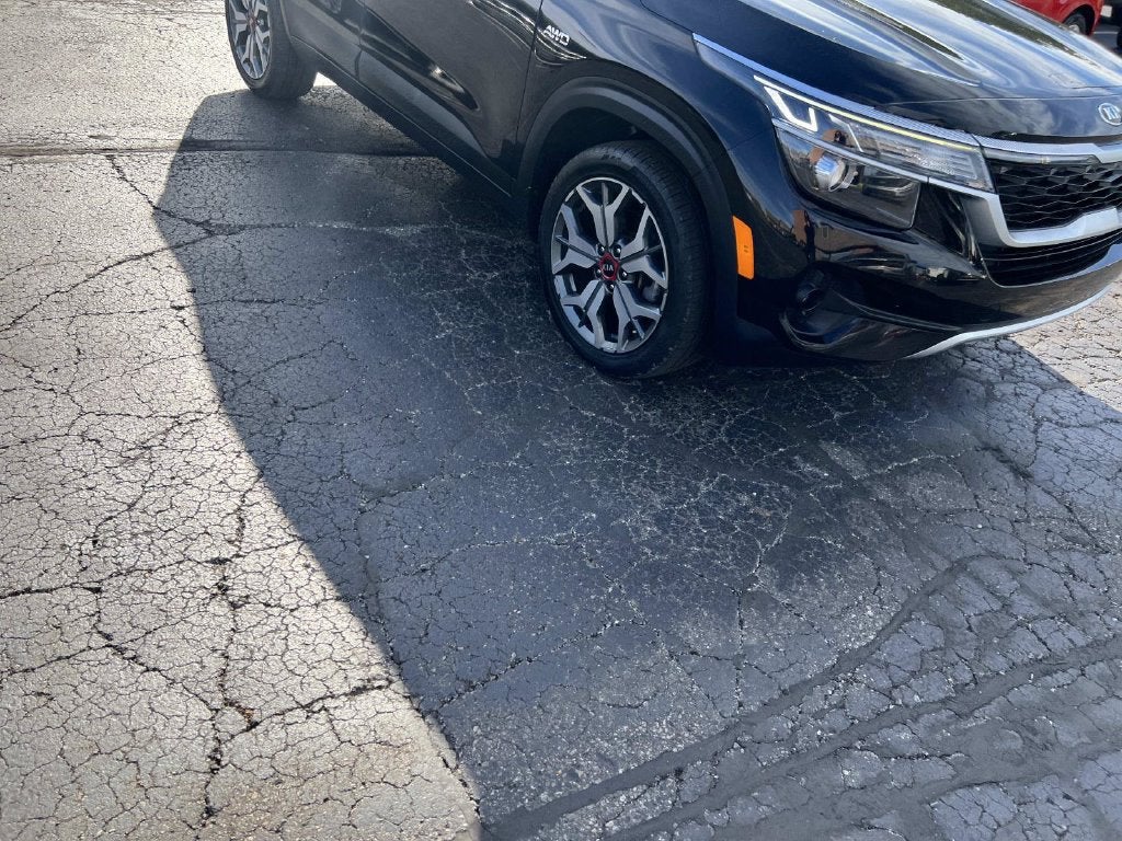 2021 Kia Seltos S