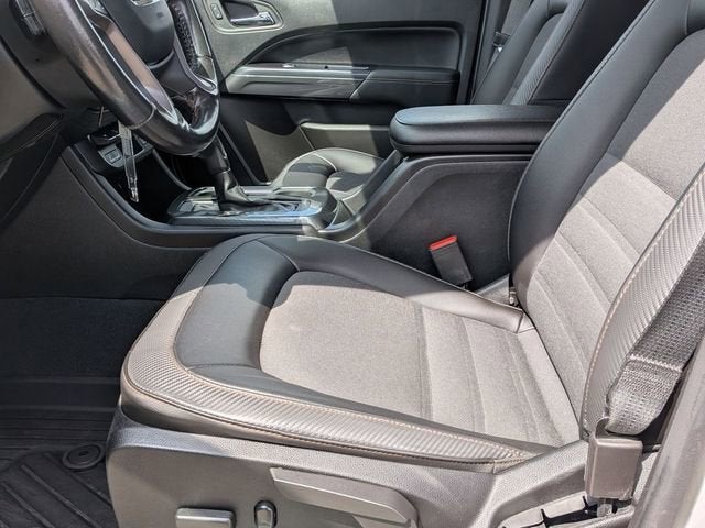 2021 GMC Canyon 4WD AT4 w/Cloth