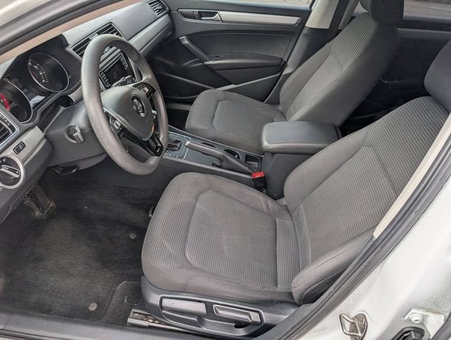 2016 Volkswagen Passat 1.8T S