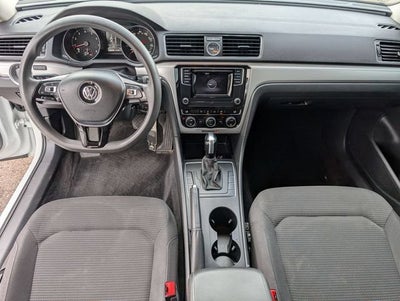2016 Volkswagen Passat 1.8T S