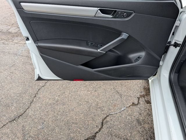 2016 Volkswagen Passat 1.8T S