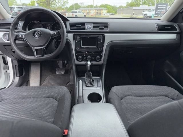 2016 Volkswagen Passat 1.8T S
