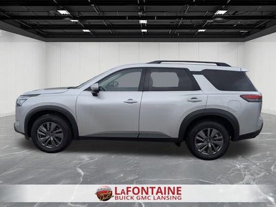 2025 Nissan Pathfinder SV FWD