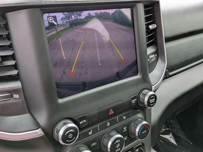 2020 RAM 1500 Big Horn Crew Cab 4x4 5'7" Box