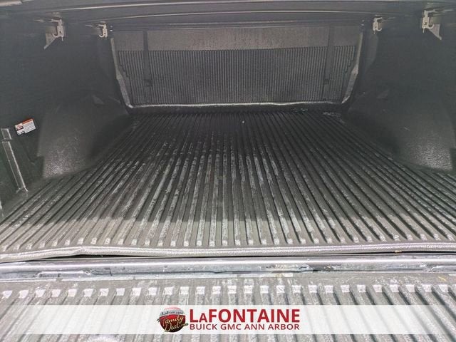 2020 RAM 1500 Big Horn Crew Cab 4x4 5'7" Box