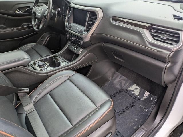 2021 GMC Acadia AT4