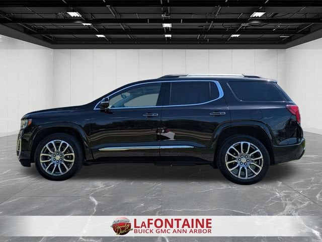 2023 GMC Acadia Denali