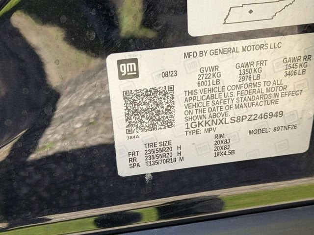 2023 GMC Acadia Denali