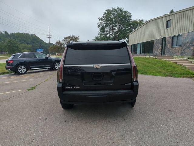 2015 Cadillac Escalade Luxury