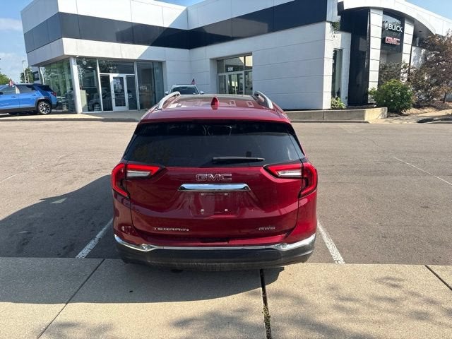 2023 GMC Terrain SLT