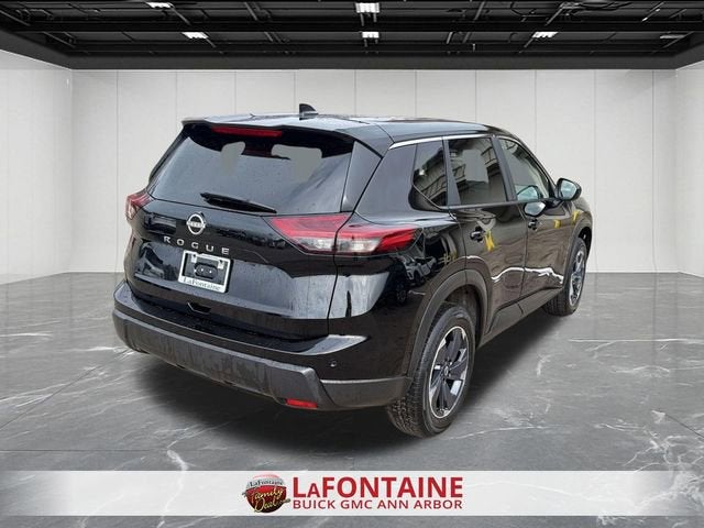 2025 Nissan Rogue SV FWD