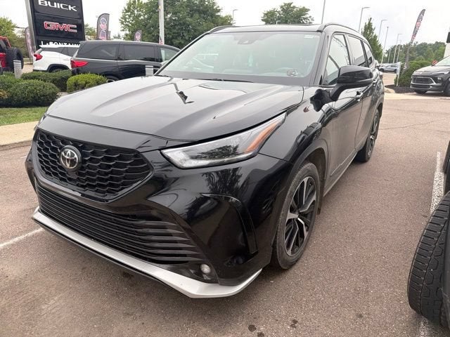 2022 Toyota Highlander XSE