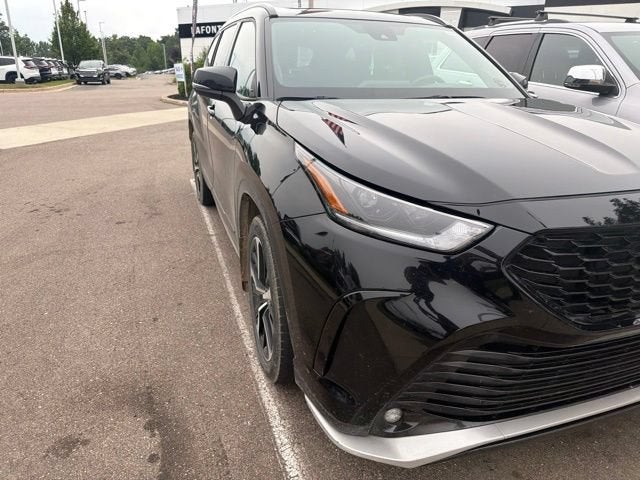 2022 Toyota Highlander XSE
