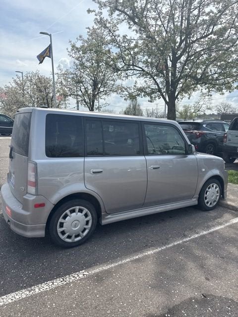 2006 Scion xB Base