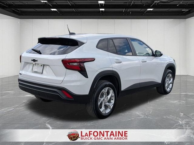 2025 Chevrolet Trax LS