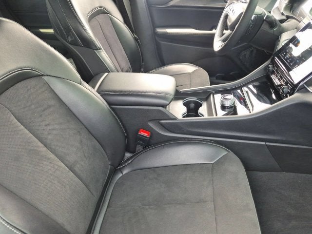 2024 Jeep Grand Cherokee Altitude X 4x4