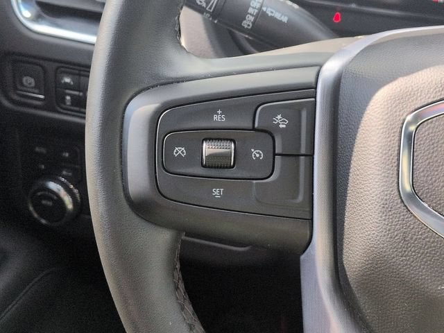 2023 GMC Yukon SLE