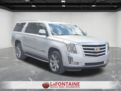 2017 Cadillac Escalade ESV Luxury