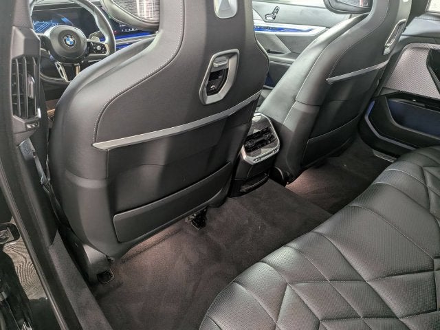 2023 BMW 760 i xDrive