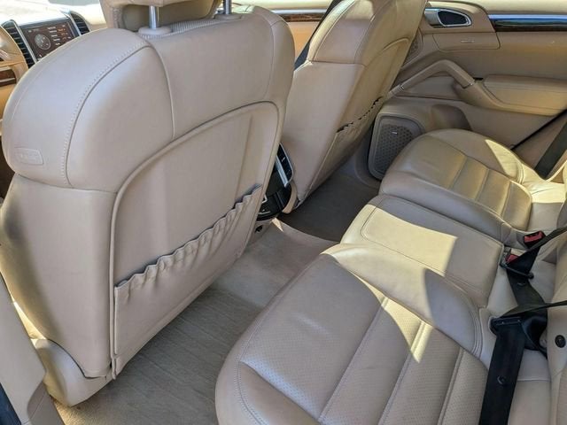2011 Porsche Cayenne S