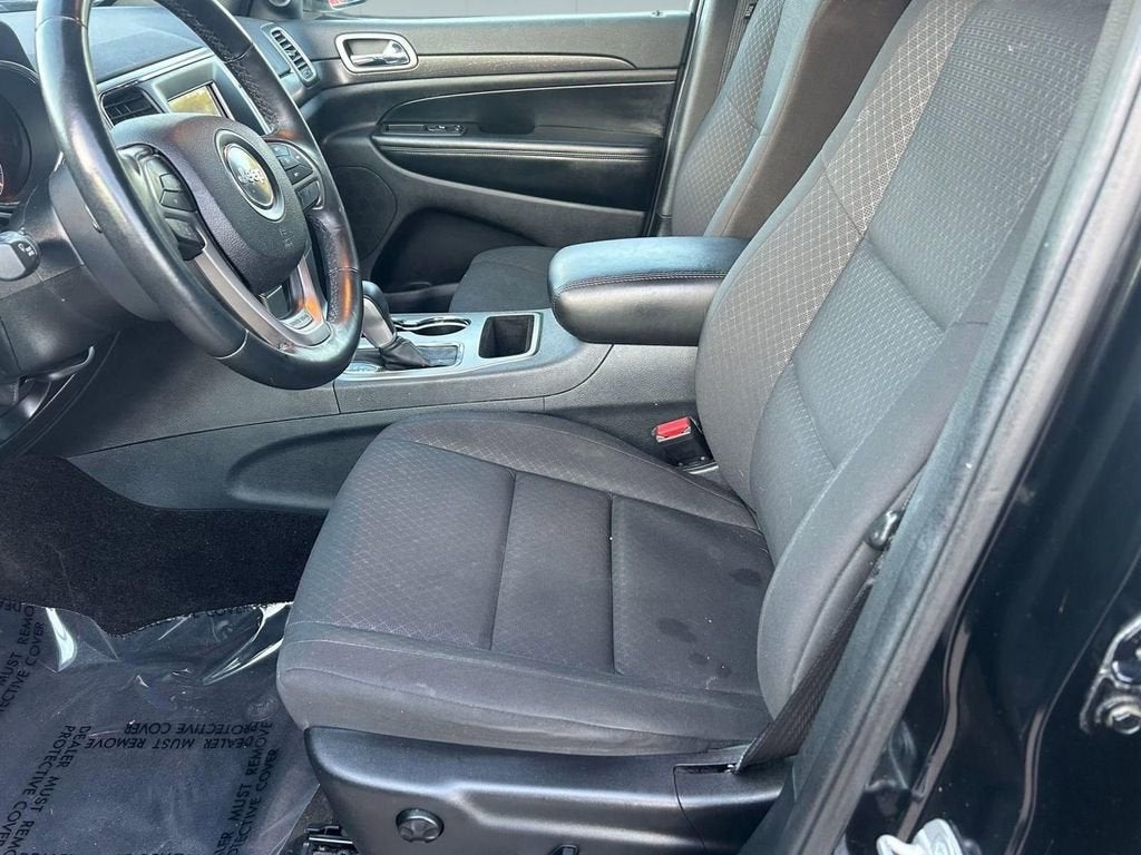 2018 Jeep Grand Cherokee Laredo E 4x4
