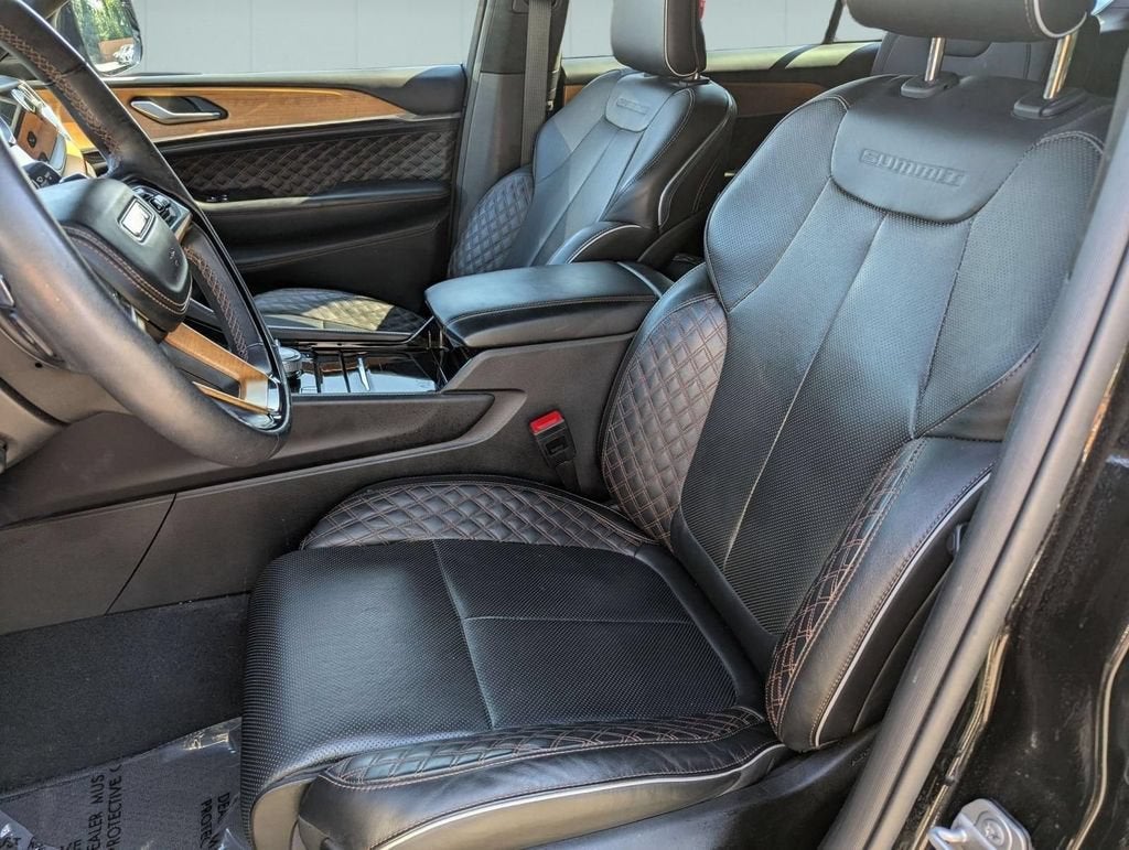 2023 Jeep Grand Cherokee L Summit Reserve 4x4