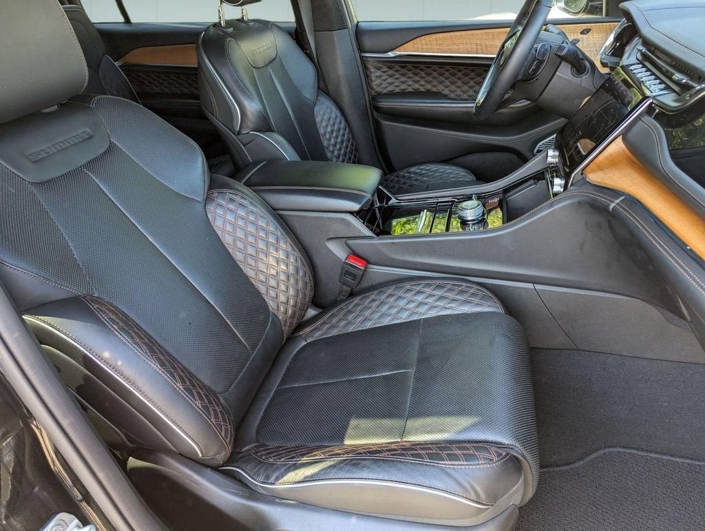 2023 Jeep Grand Cherokee L Summit Reserve 4x4