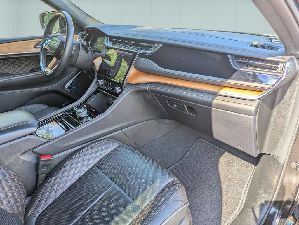 2023 Jeep Grand Cherokee L Summit Reserve 4x4