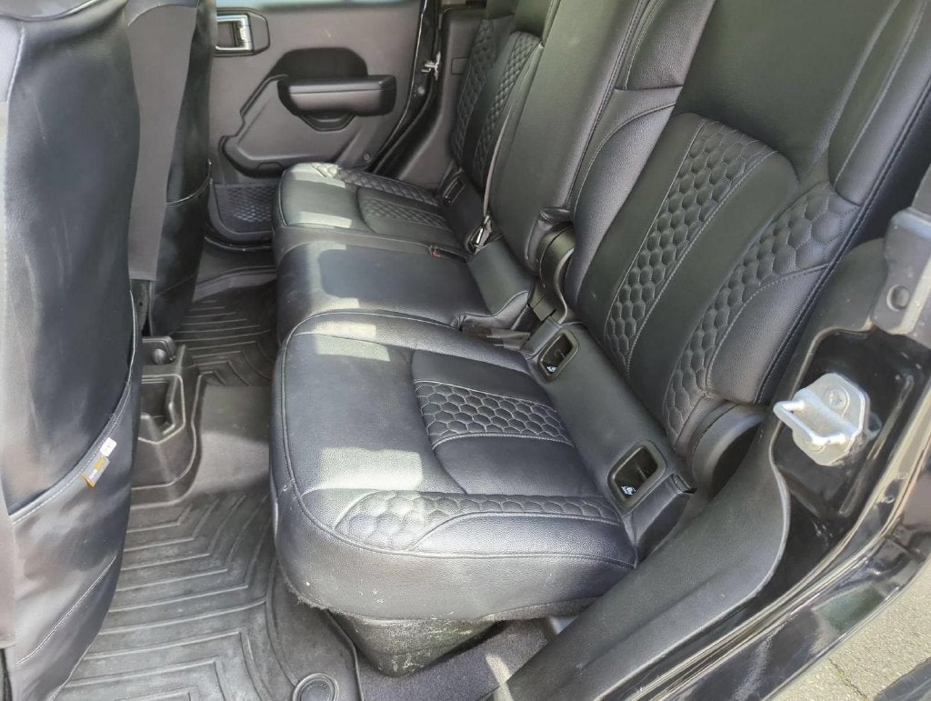 2021 Jeep Gladiator Sport S 4x4