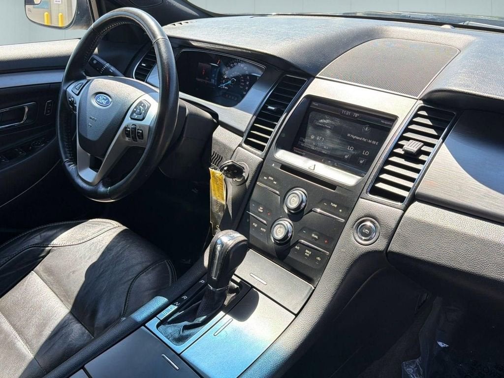 2013 Ford Taurus SEL