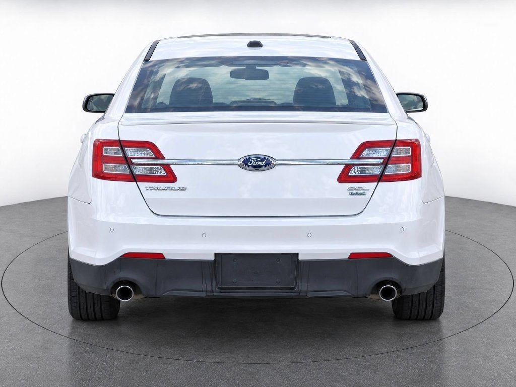 2016 Ford Taurus SEL