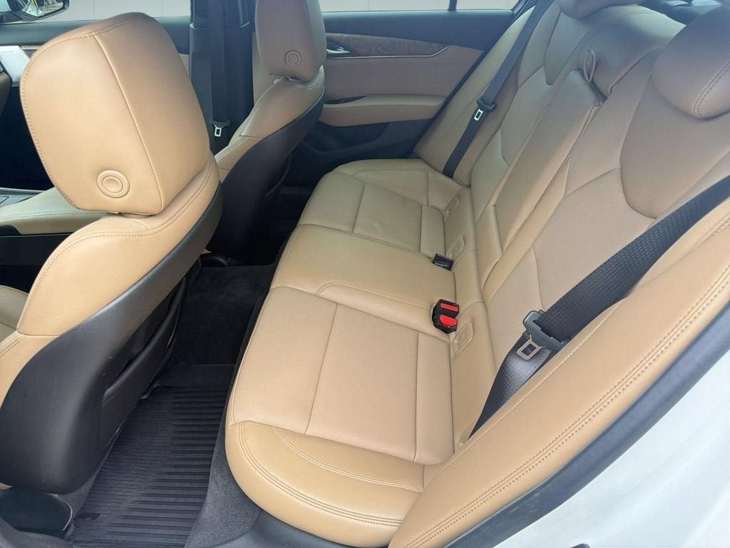 2023 Cadillac CT5 Premium Luxury