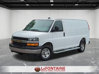 2025 Chevrolet Express Cargo WT