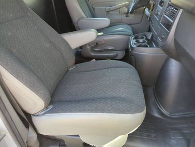 2025 Chevrolet Express Cargo WT
