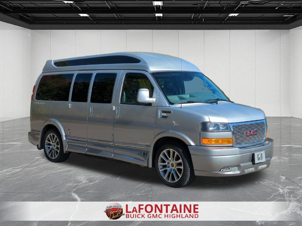2021 GMC Savana Passenger 2500 LS