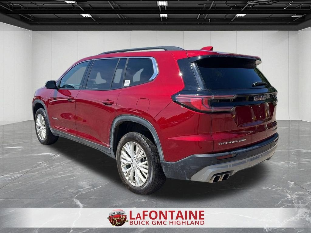 2024 GMC Acadia Elevation
