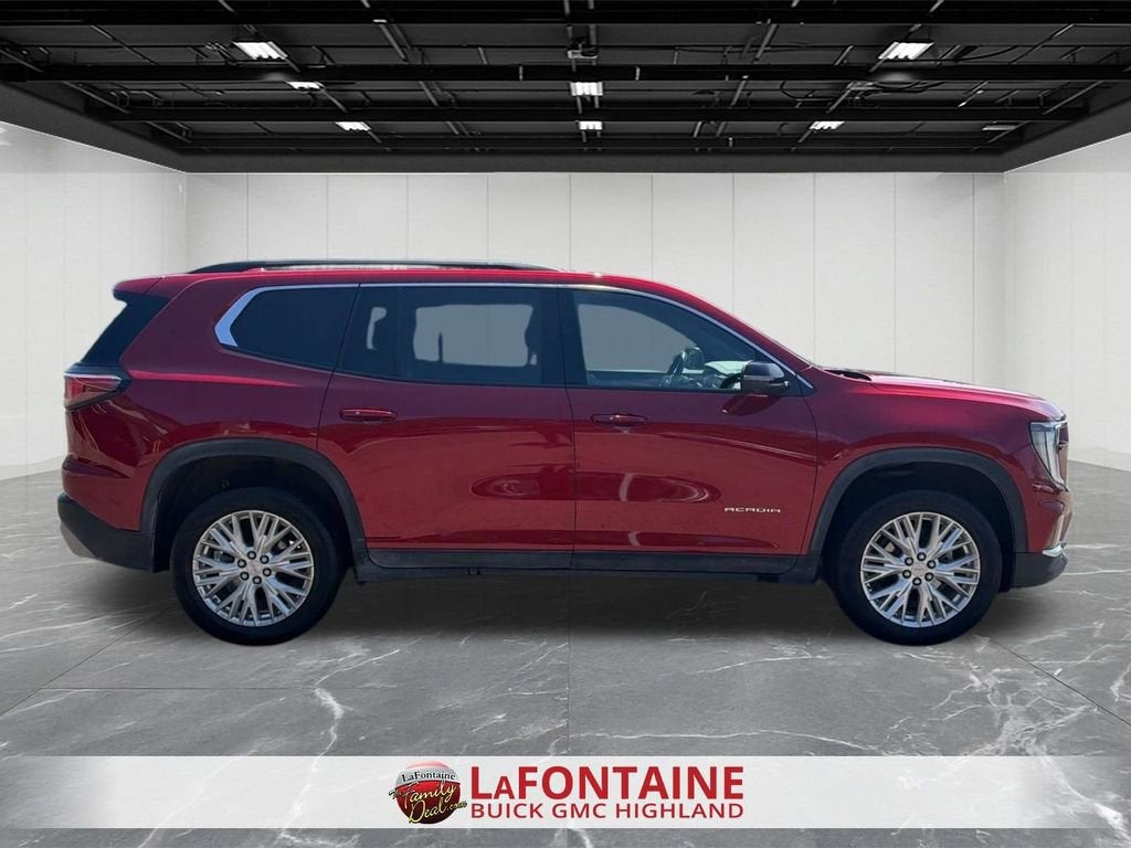 2024 GMC Acadia Elevation