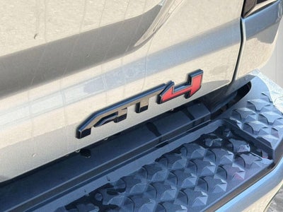 2023 GMC Canyon AT4