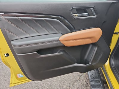 2023 GMC Canyon 4WD AT4